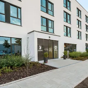 Super 8 By Wyndham North München